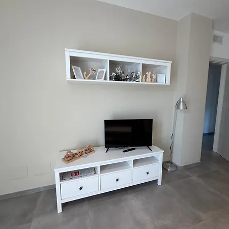 Apartmán Marehill With Pool *